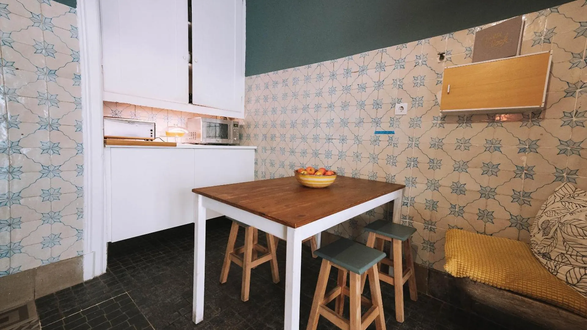 House Sao Bento Hotel Lisbon 2*,