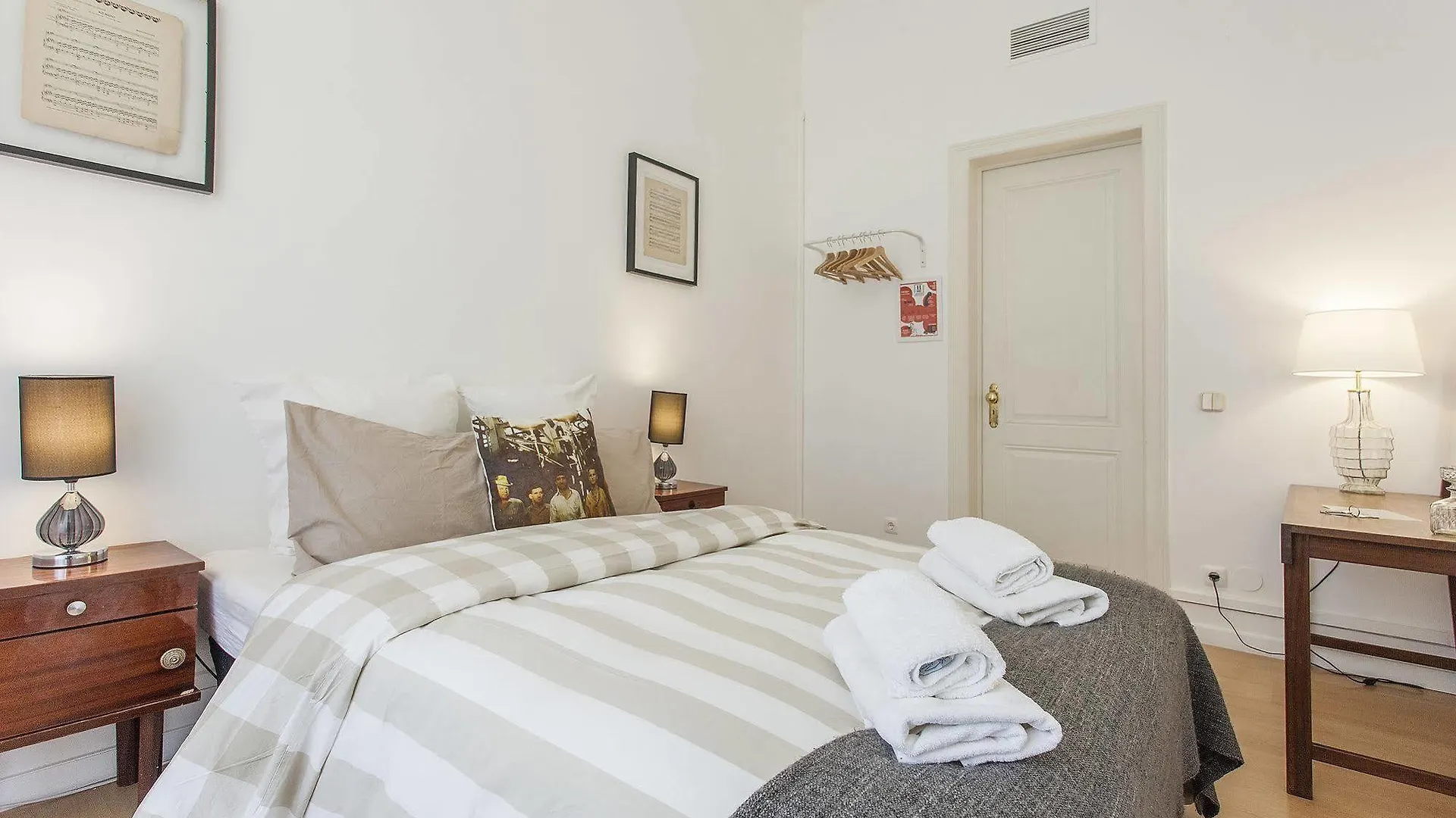Hotel House Sao Bento Lisboa 2*,  Portugal